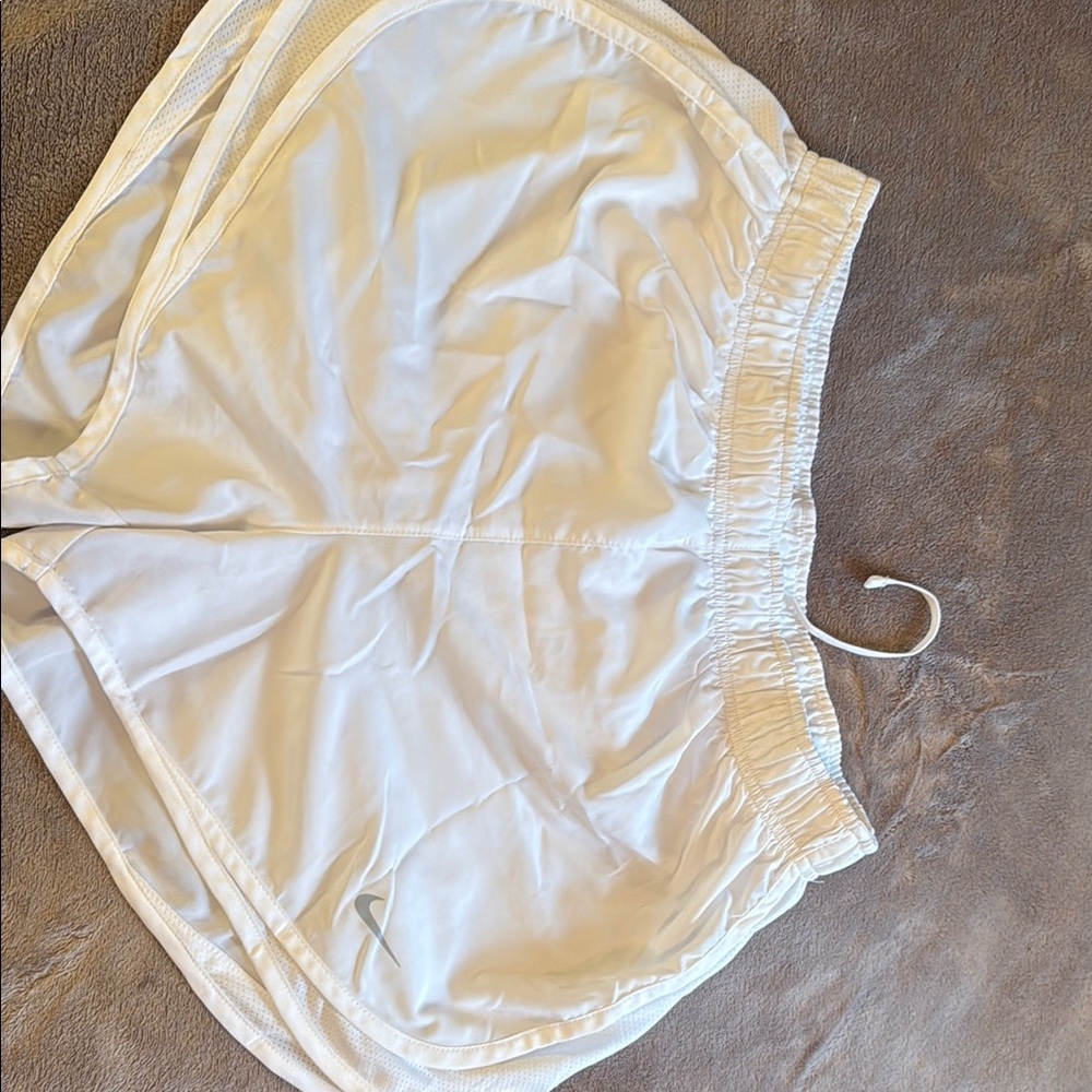 Nike Women's Athletic Shorts - White